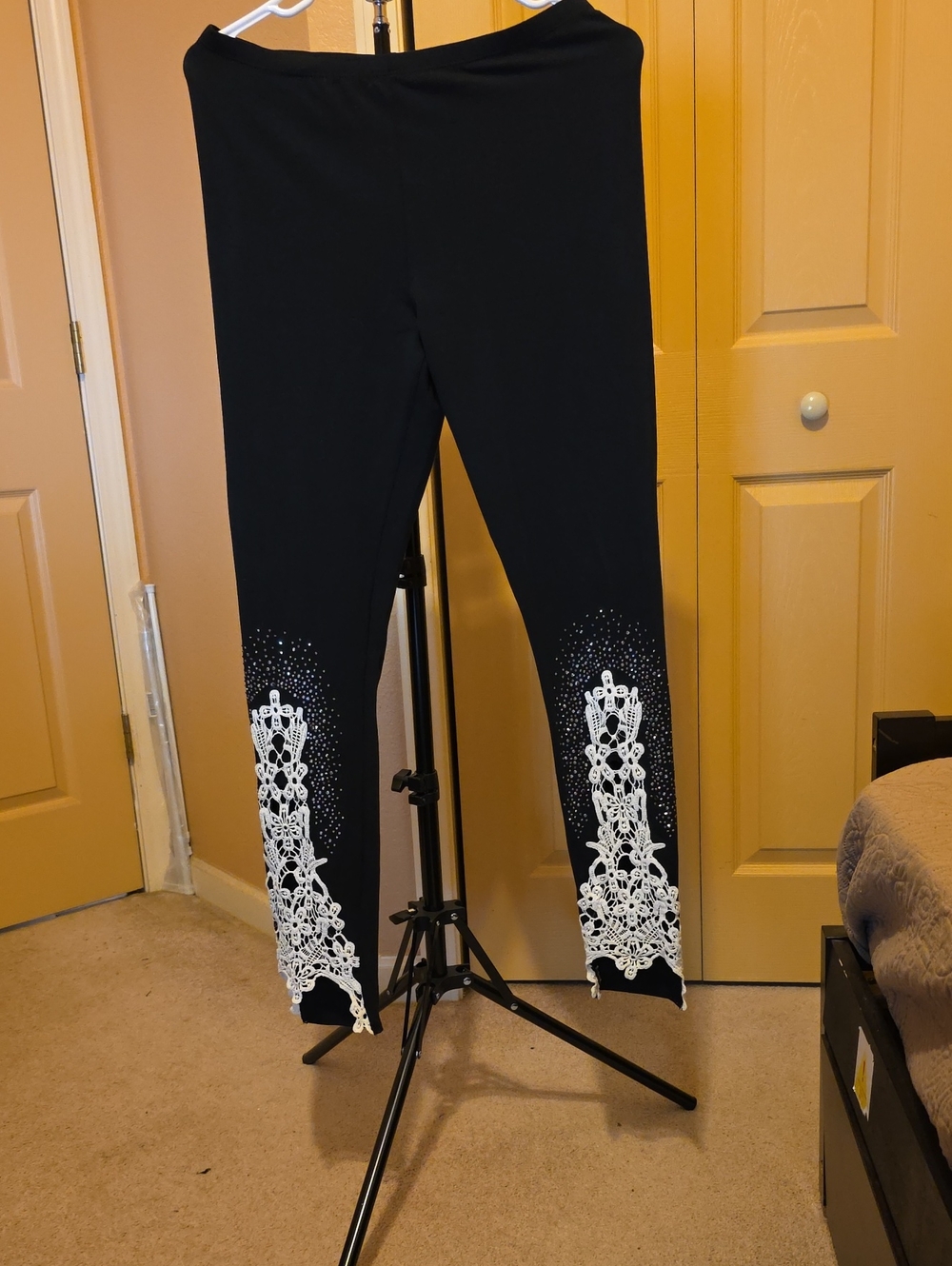 VENUS Black Skinny Leggings with White Lace Panel